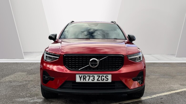 Volvo XC40 2.0 B4P Plus Dark 5dr Auto Petrol Estate